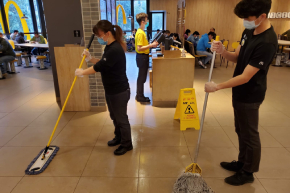 Floor cleaning